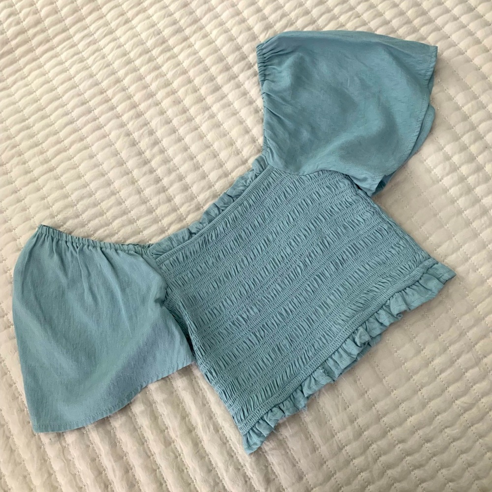 BLUE CROP TOP